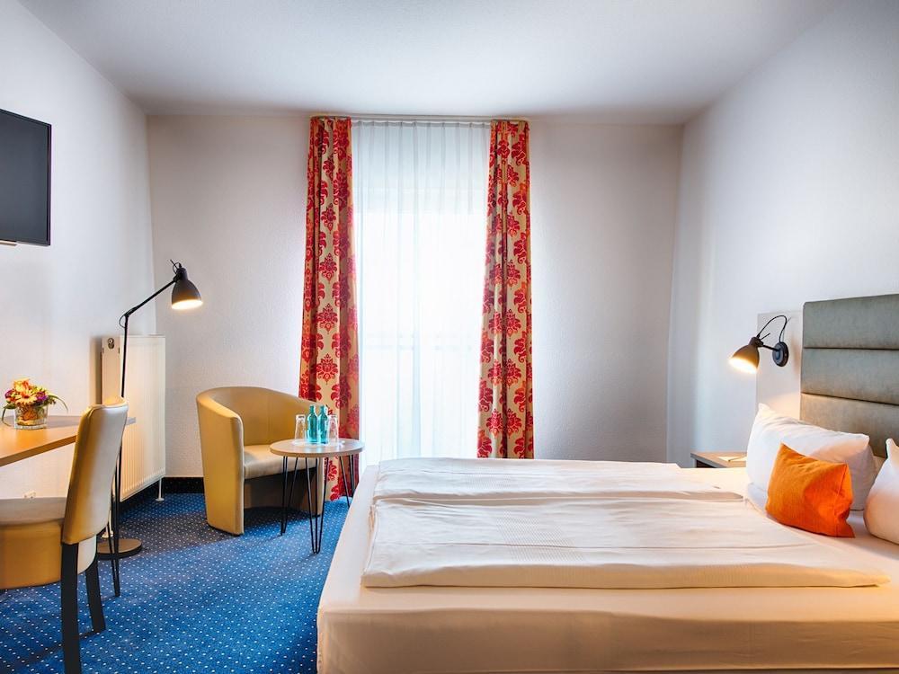 Achat Hotel Τσβικάου Εξωτερικό φωτογραφία