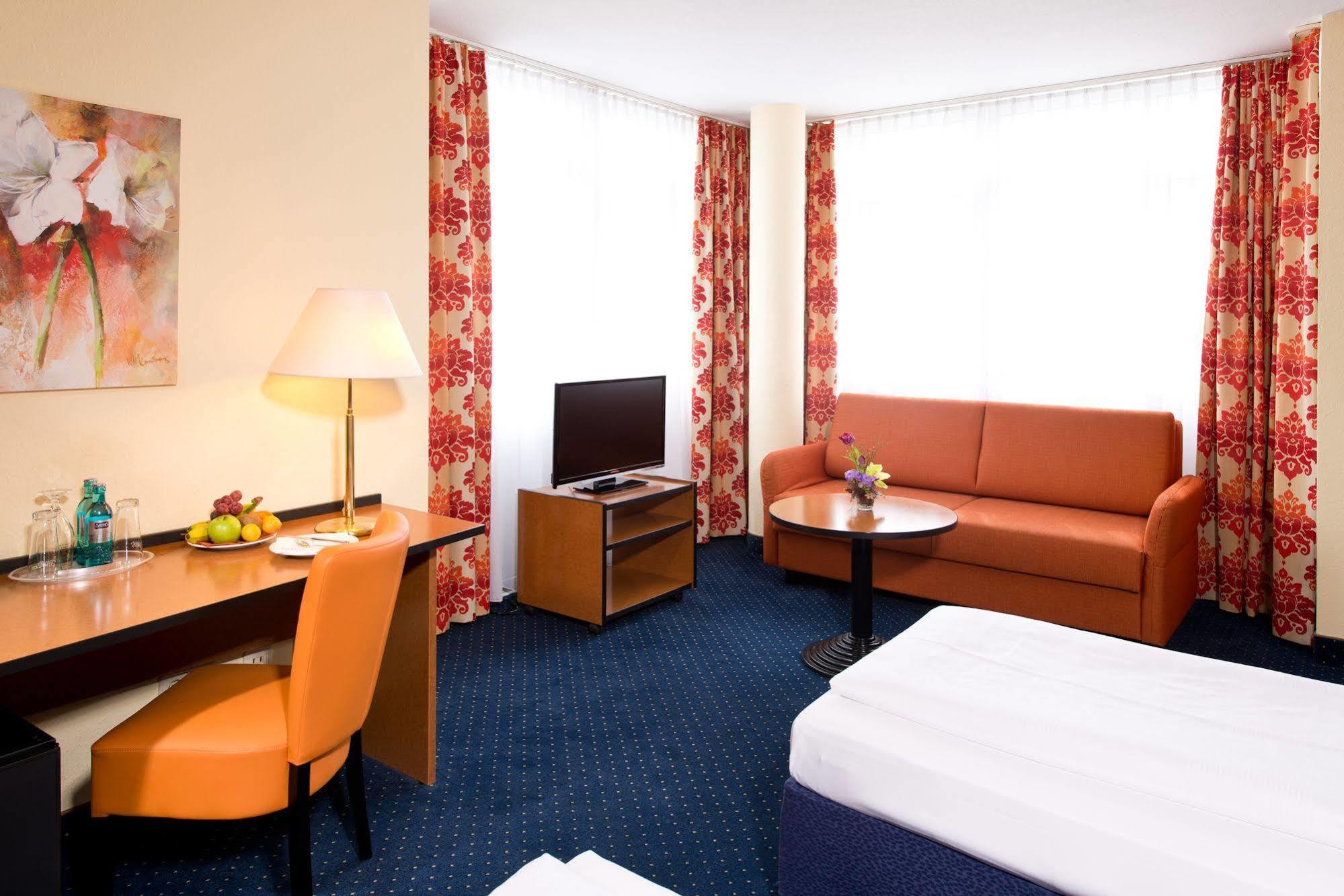 Achat Hotel Τσβικάου Εξωτερικό φωτογραφία